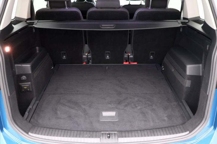 Volkswagen Touran 1,4 TSI 110 kW DSG Highline CZ