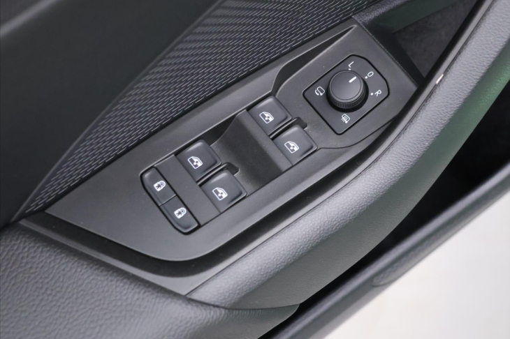 Škoda Octavia 2,0 TSI DSG RS DPH 1.maj CZ