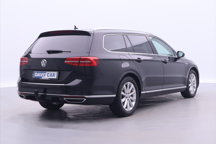 Volkswagen Passat 2,0 TDI 176kW DSG 4M Highline