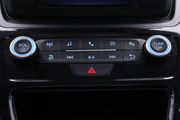 Ford Tourneo Connect 1,5 TDCi 88kW CZ Titanium DPH