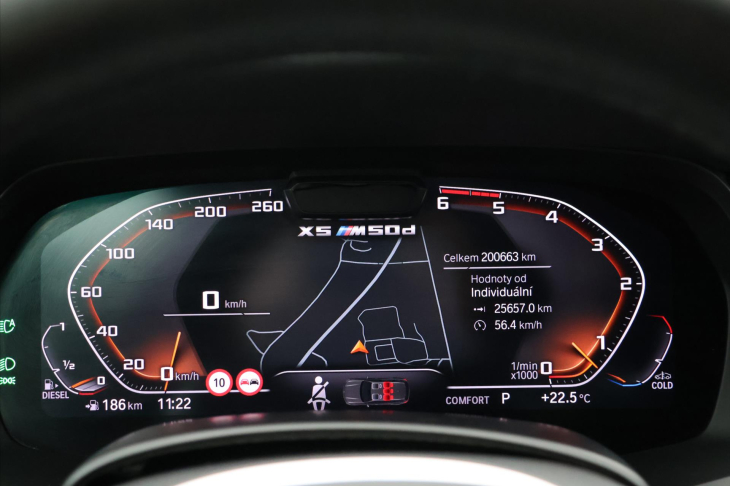 BMW X5 3,0 M50d 294kW CZ DPH FULL SERVIS