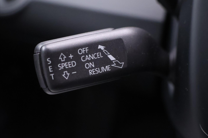 Volkswagen Passat 2,0 TDI 130kW DSG CZ R-Line