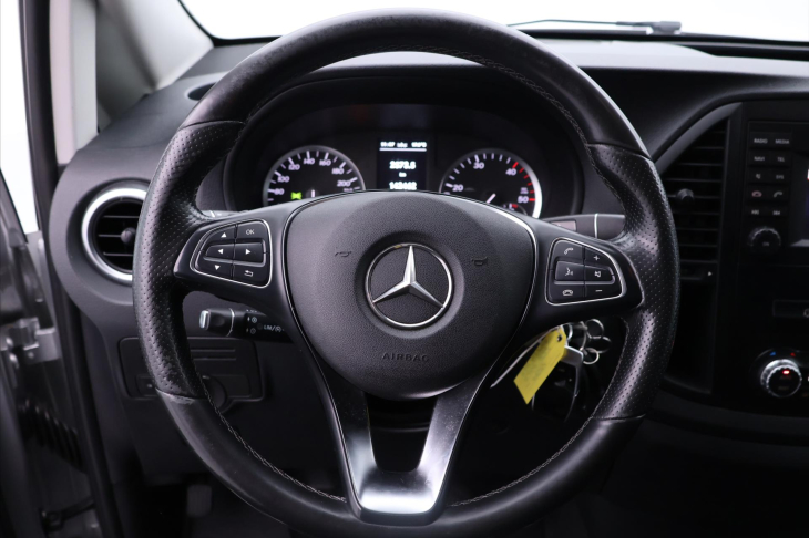 Mercedes-Benz Vito 2,1 119CDI 140kW Aut. 6-Míst