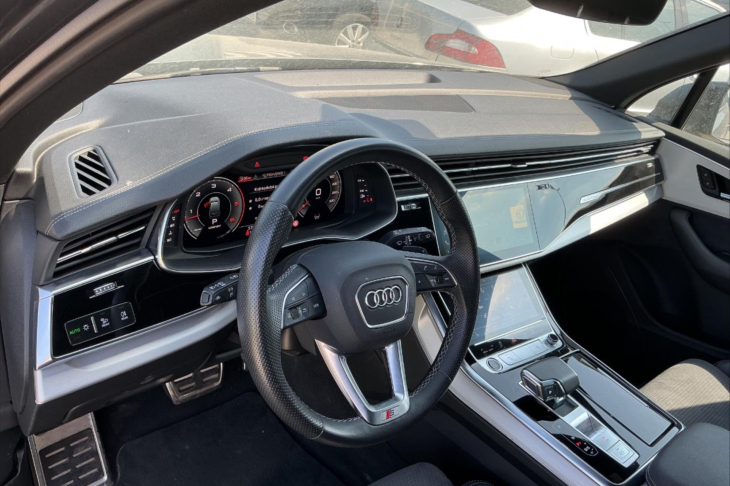 Audi Q7 3.0