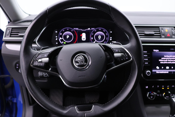 Škoda Superb 2,0 TDI 110kW DSG Style DPH CZ