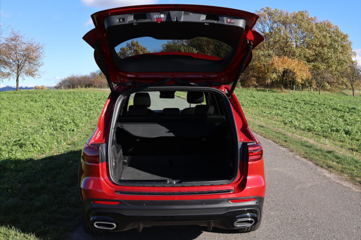 Mercedes-Benz GLB 2,0 200d 4Matic AMG Premium+