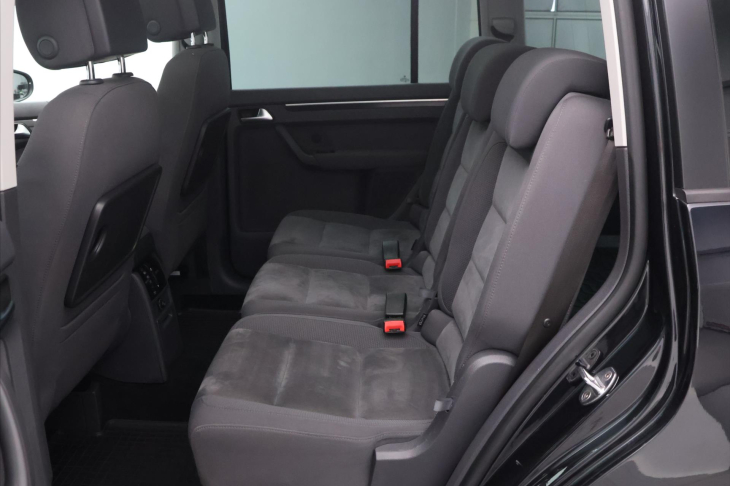 Volkswagen Touran 2,0 TDI 130kW Highline Xenon