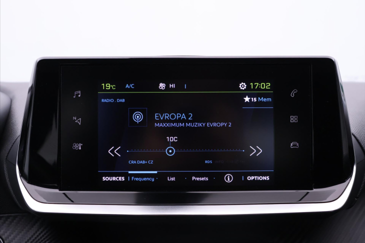 Peugeot 208 e-Allure 100kW DPH Elektro