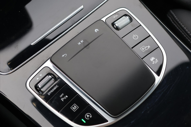 Mercedes-Benz GLC 2,0 300d 180kW 4Matic AMG DPH