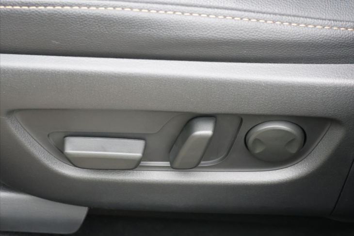 Mazda CX-60 3,3 D 187kW CZ Homura 1Maj DPH