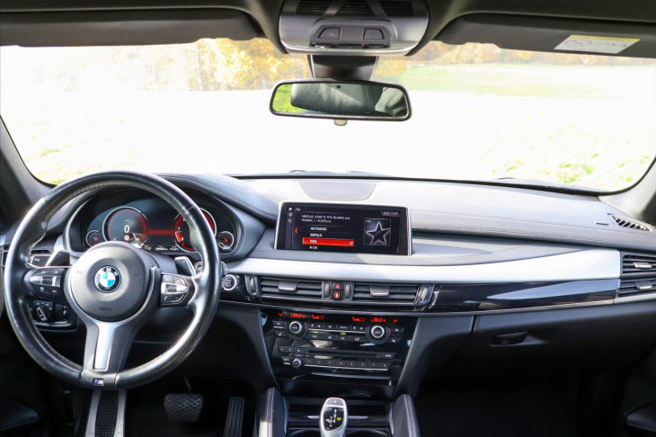 BMW X6 3,0 xDrive 30d 190kW CZ
