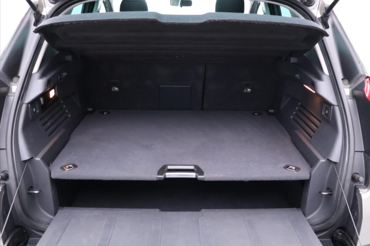 Peugeot 3008 1,6 THP 115kW Premium Pano CZ