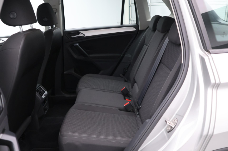 Volkswagen Tiguan 1,4 TSI 110kW DSG Serv.kniha