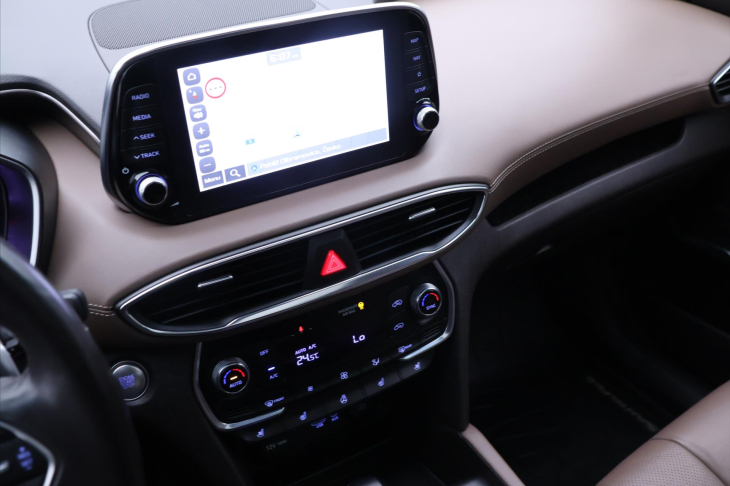 Hyundai Santa Fe 2,2 CRDI 147kW Aut. 4WD Luxury