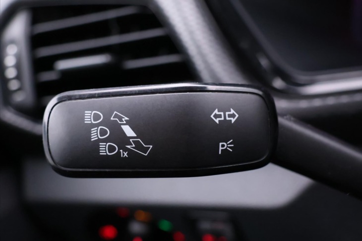 Volkswagen T-Cross 1,0 TSI 70kW CZ Life 1.Maj.