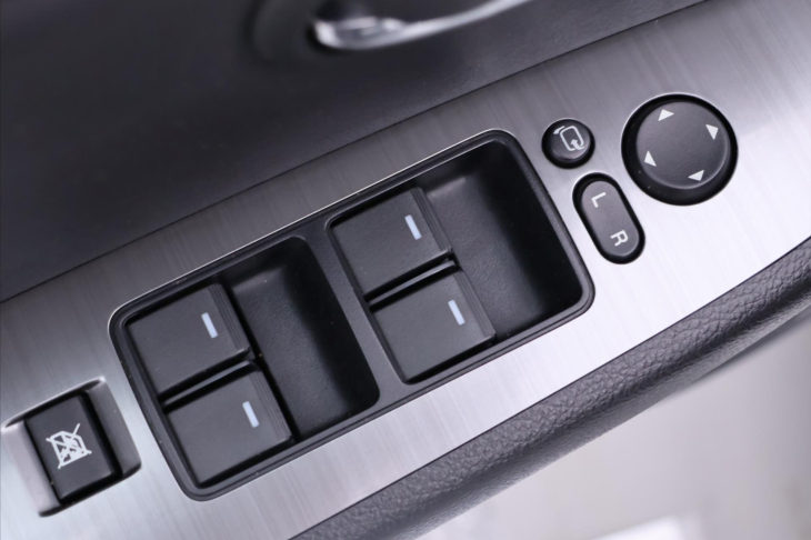 Mazda 6 2,0 i 114 Kw Aut.klima