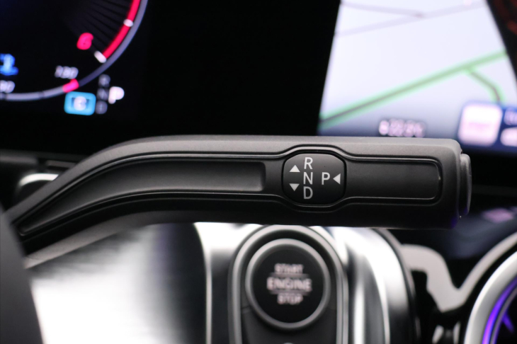 Mercedes-Benz GLB 2,0 200d 4Matic AMG Premium