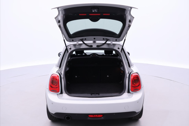 Mini Cooper 1,5 100kW Aut. Navi