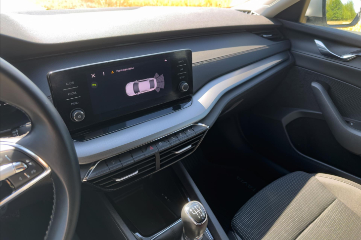 Škoda Octavia 2,0 TDI 85kW Ambition CZ DPH