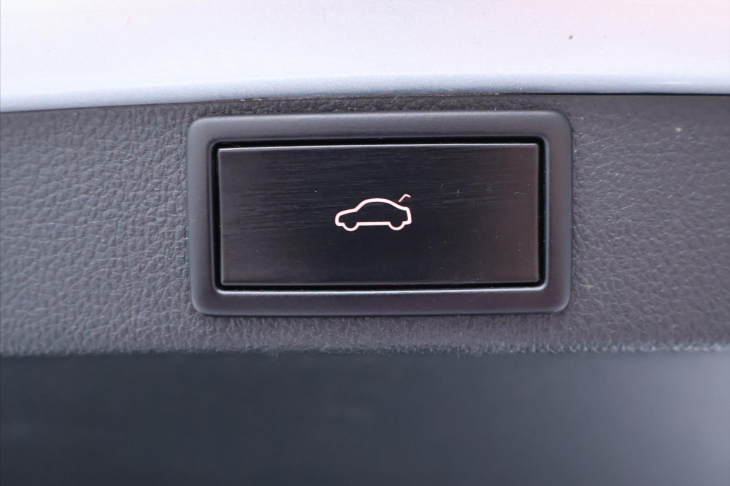 Škoda Octavia 2,0 TDI 110kW DSG Style LED
