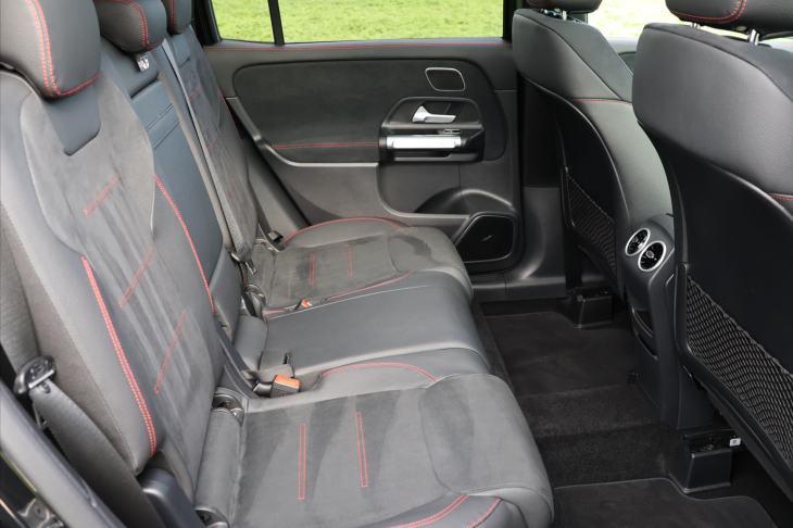 Mercedes-Benz GLB 2,0 200d 4MATIC AMG Premium Plus