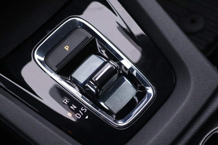 Škoda Octavia 2,0 TDI 110kW Style DSG DPH CZ