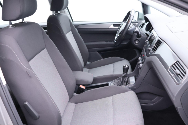 Volkswagen Golf Sportsvan 1,6 TDI 81kW Aut.klima Tažné