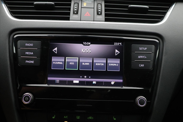 Škoda Octavia 1,5 TSI 110kW Ambition DSG CZ
