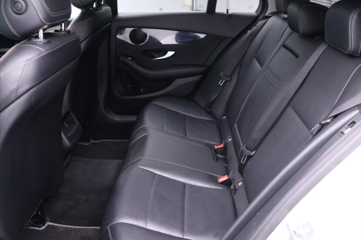 Mercedes-Benz Třídy C 1,6 85kW Kůže LED 180d