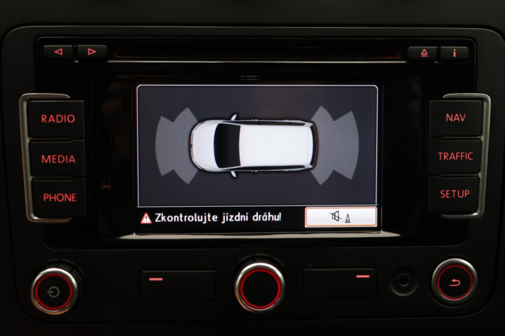 Volkswagen Touran 1.4 TSI 103KW Comfortline Tažné