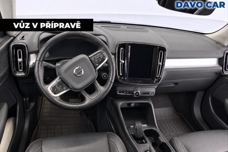 Volvo XC40 2,0 D3 110kW Momentum Pro Aut.