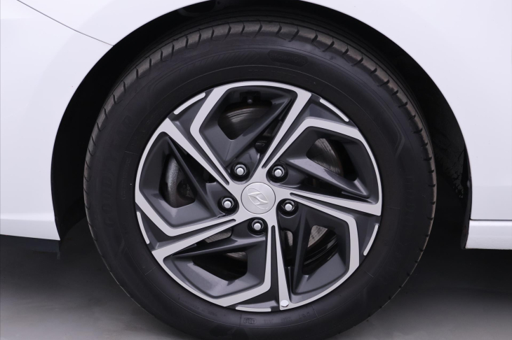 Hyundai i30 1,6 CRDi 85kW Aut. CZ 1Maj DPH