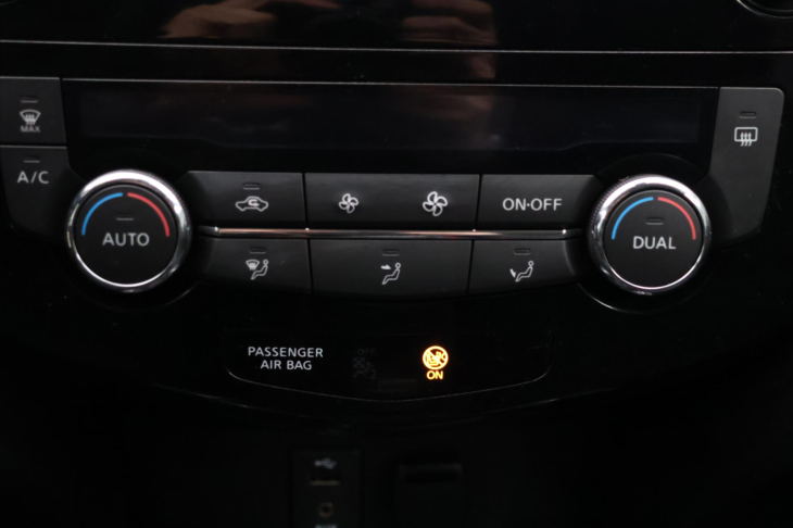 Nissan X-Trail 1,6 dCI 96kW CZ Acenta Navi