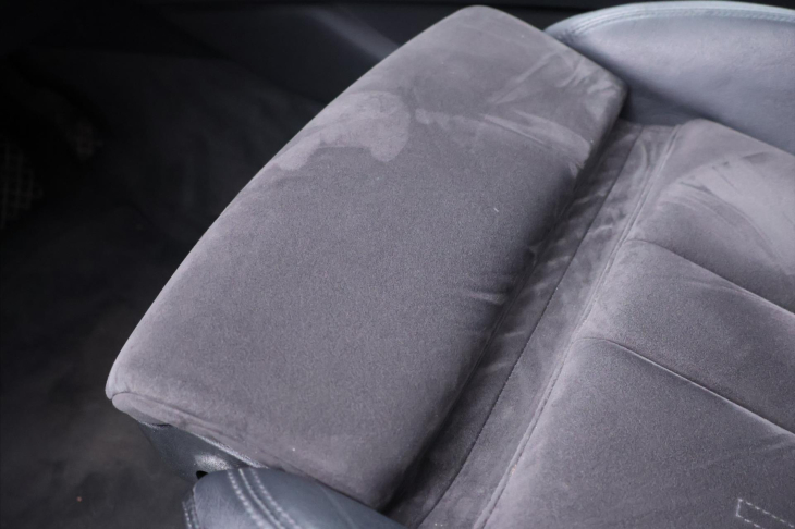 Audi A4 2,0 TDI 140kW Quattro CZ DPH