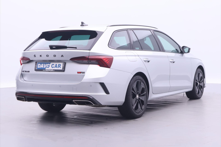 Škoda Octavia 2,0 TSI 180kW DSG Matrix DPH RS