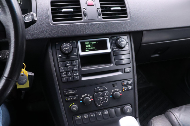 Volvo XC90 2,5 T 154kW Aut. Kůže CZ