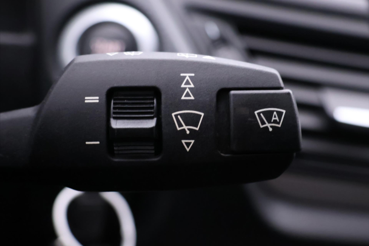 BMW X1 2,0 20d 120kW Xenon Navi 1.Maj