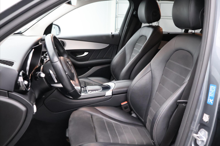Mercedes-Benz GLC 2,0 220d 143kW 4X4 LED