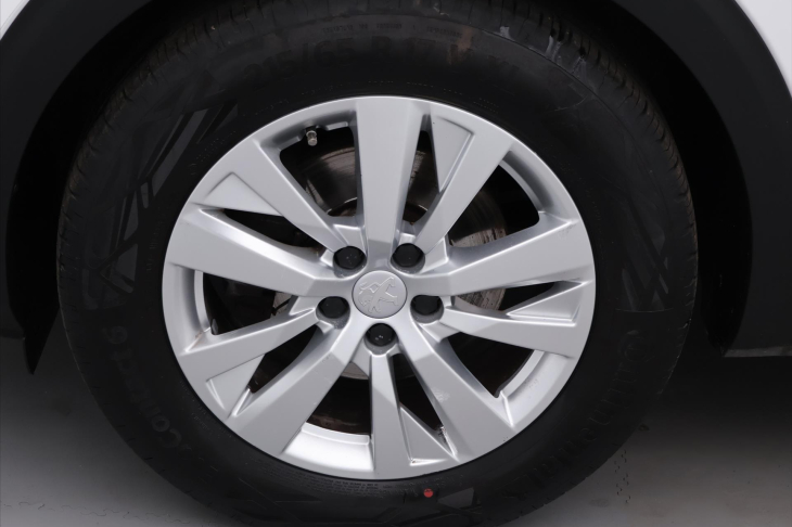 Peugeot 3008 1.2 PureTech 96kW CZ DPH