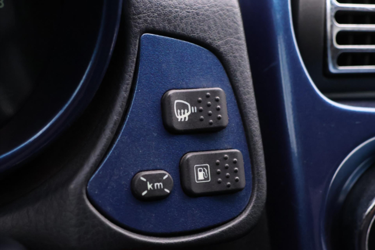 Alfa Romeo Spider 2,0 TwinSpark 16V 110kW Klima