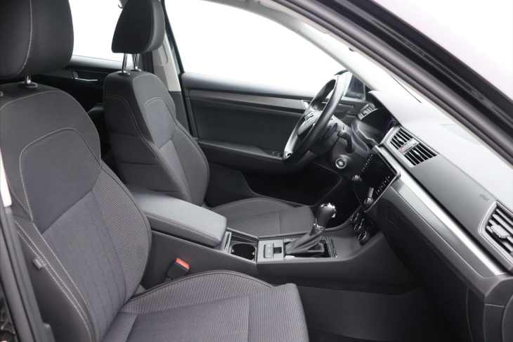 Škoda Superb 2,0 TDI 147kW DSG CZ Style DPH