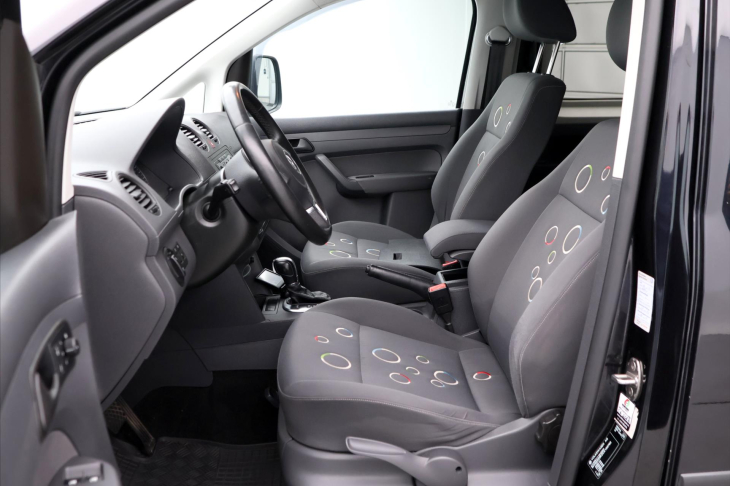 Volkswagen Caddy 1,6 TDI 75kW DSG Tažné Serv.Kn