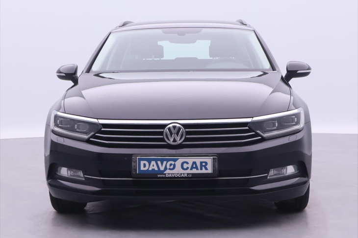 Volkswagen Passat 1,6 TDI Highline Aut klima LED