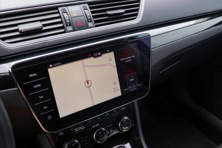Škoda Superb 2,0 TDI 140kW 4x4 DSG L&K CZ