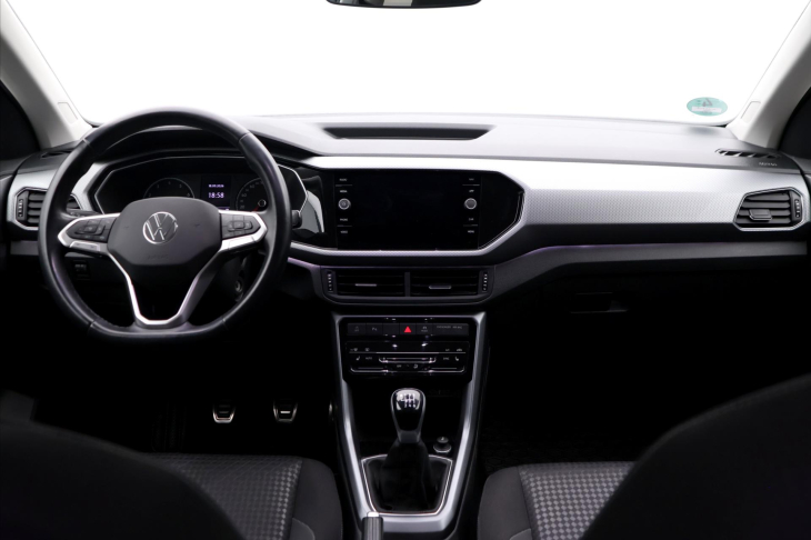 Volkswagen T-Cross 1,0 TSI 81kW Life Aut.klima Tažné