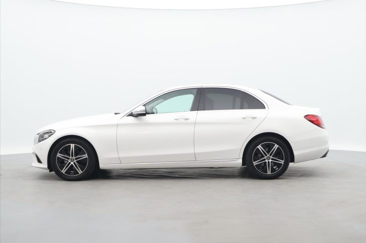 Mercedes-Benz Třídy C 1,6 C180 115 kW Full LED