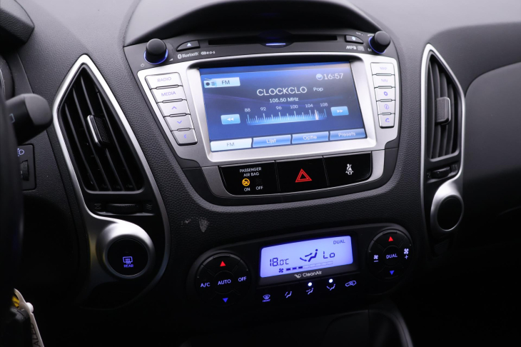 Hyundai ix35 1,6 GDI Business Navi Tažné