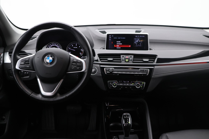 BMW X1 2,0 xDrive 18d 110kW AT CZ