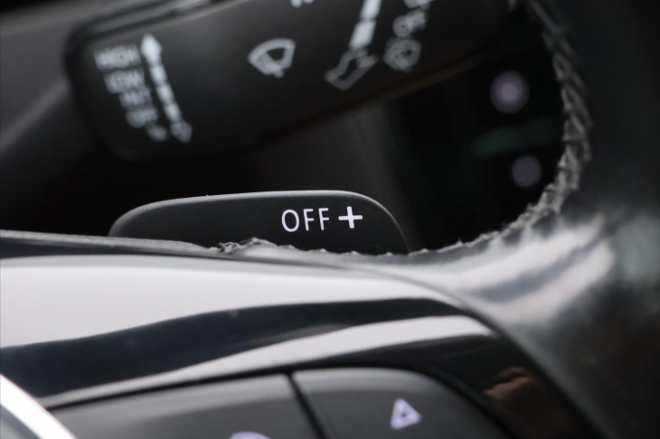 Volkswagen Passat Variant 2,0 TDI 110kW DSG Highline LED