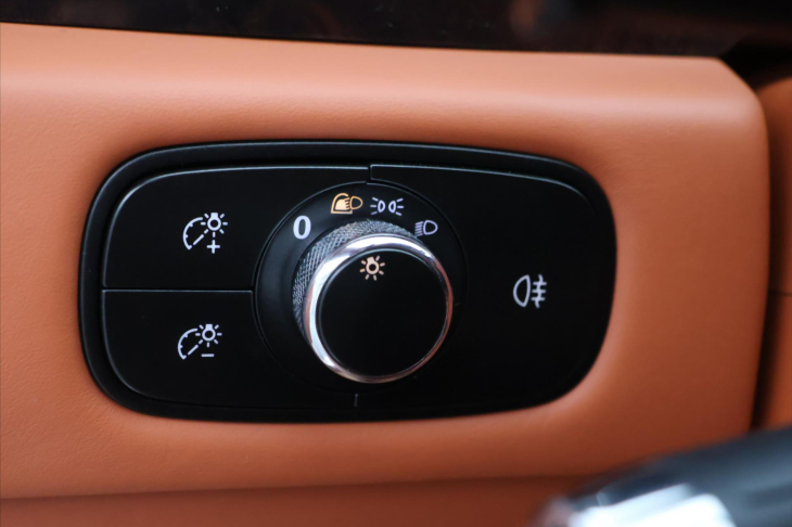 Bentley Continental GT 6,0 i W12 412kW Serviska DPH